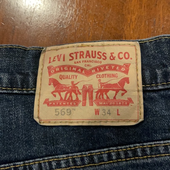 Levi’s blue Jean shorts 569 size 34 - Picture 8 of 10